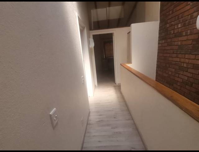 2 BEDROOM TOWNHOUSE FOR SALE IN THE HILL